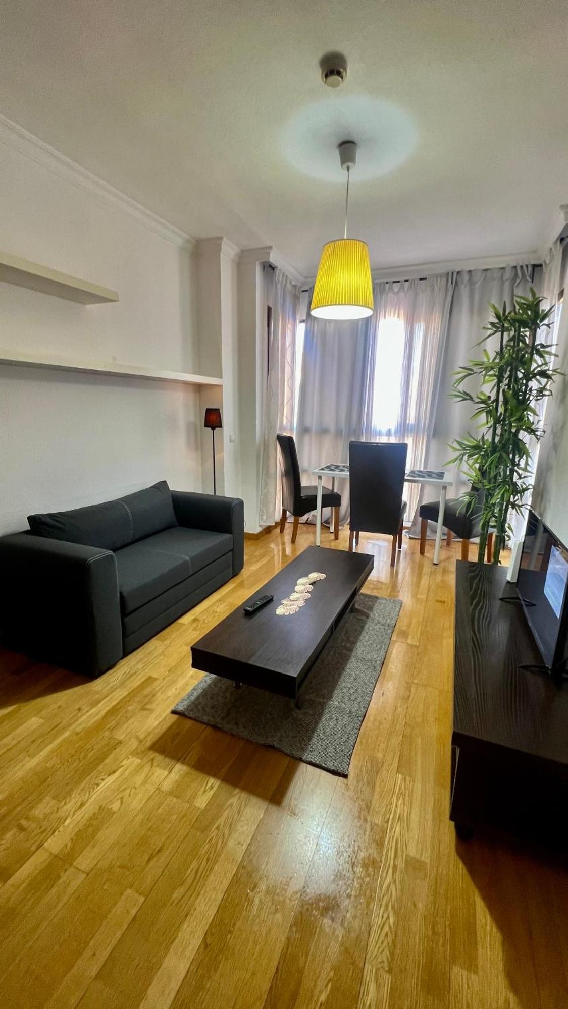 Deyanira Suite, Aeropuerto, Ifema Madrid Exteriér fotografie